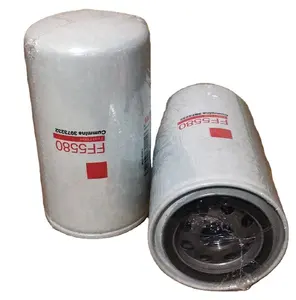 ตัวกรองยานยนต์ตัวกรองเชื้อเพลิง FF5580 P550774 FF5488 Enginefuel Filter