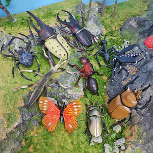 Lelewu simula el modelo animal de tipo catalpa, Magnophidia, mariposa, palo, hormiga, Araña, mosquito e insecto - Product Image 2