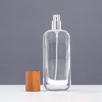 Emballage de bouteille de parfum à faible quantité minimale de commande de 30ml bouteille vide de parfum en verre bouteille de parfum élégante de 50ml avec bouchon en bois