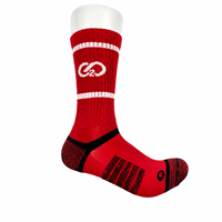 Chaussettes de sport en polyester rouge, respirantes, pour hommes et femmes, pour la course à pied, le football, le basketball, l'entraînement, jacquard, athlétiques