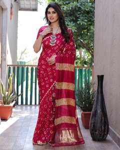 Saree en soie Bandhej de la série Boutique de qualité standard pour une occasion de festival à un prix abordable - Product Image 6