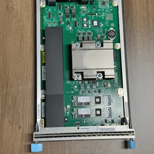 Juniper JNP304-RE ชุดควบคุมการกำหนดเส้นทางสำหรับ MX304 - Product Image 3