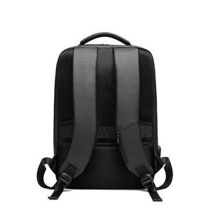 Nueva Mochila de Viaje para Hombre, Negra, Impermeable, Gran Capacidad, para Portátil, con Puerto USB, Primavera 2025 - Product Image 5