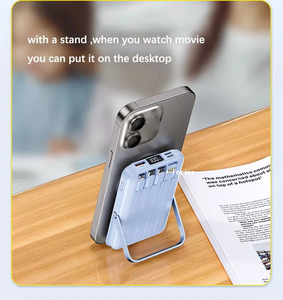 Banco de energía inalámbrico magnético PD 22,5 W de carga rápida <span class=keywords><strong>Mag</strong></span> con soporte seguro plegable y pantalla digital <span class=keywords><strong>PowerBank</strong></span> 10000mAh para iPhone - Product Image 4