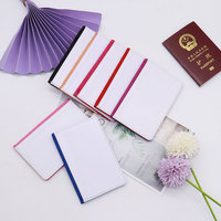 Fabriqué en usine plaine mignon PU cuir passeport couverture Sublimation Airtag passeport titulaire pour carte de visite Style de mode