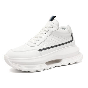 Chaussures de sport Torre à semelle épaisse avec rehaussement interne invisible de 8 cm, doublure en maille, blanches, printemps-automne, nouveau style rétro, décontractées et polyvalentes - Product Image 2