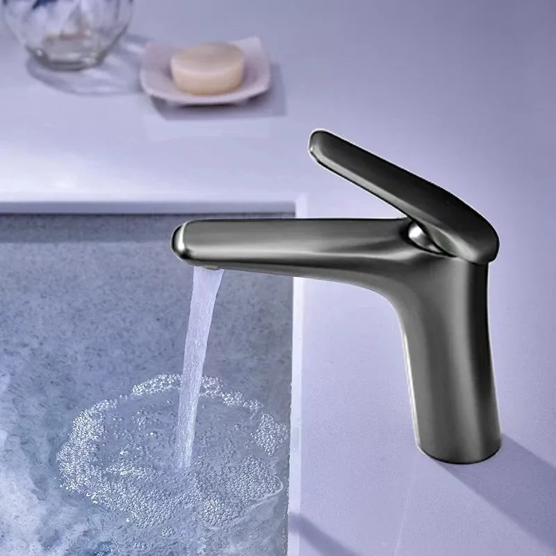 Robinet de lavabo de salle de bain en laiton mitigeur de lavage à chaud et à froid robinet de grue vanité robinets d'évier mitigeur noir chrome gris couleur or