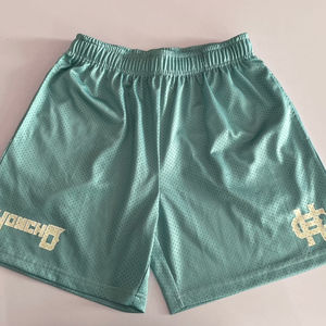 bermudas color beige