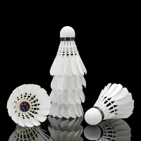 Volants de badminton professionnels Huamei A3 en plumes d'oie et liège composite, haute qualité, vitesse 76-77, robustes, vente en gros