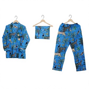 Conjunto de Pijamas de Punto Elástico, Transpirable, de Secado Rápido, Suave y Cómodo, con Estampado Animal, Cuello en V, Elegante, de Algodón para Mujer - Product Image 1
