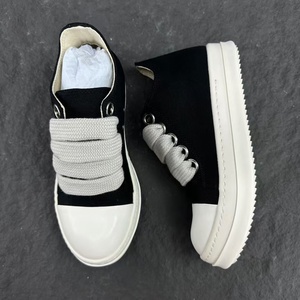 Chaussures basses en nylon durable avec lacets larges, style boyfriend, à semelle épaisse et rehaussante, pour hommes et femmes - Product Image 1