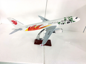 โมเดลเครื่องบินแอร์ไชน่า แอร์บัส <span class=keywords><strong>A320</strong></span> ลายแพนด้า ขนาด 47 ซม. สเกล 1/80 ทำจากเรซิ่น พร้อมปีกคงที่และฐานตั้งโชว์ - Product Image 2