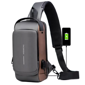 Bolso Pechera Cruzado de Gran Venta con USB y Candado de Combinación Antirrobo Bolso de Hombro de Moda Impermeable con Logo Personalizado para <span class=keywords><strong>Hombre</strong></span> - Product Image 1