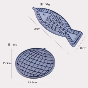 Customized Bisphenol A Free Food Grade Silicone Licking Pad <b>Dog</b> Silicone Licking Pad Fish Shaped Fishbone Pet Licking Pad - Product Image 4