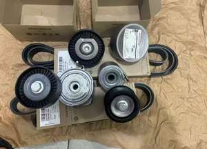 ลูกรอกปรับความตึงอัตโนมัติพอร์ชคาเยนน์สำหรับรถออดี้ A4 B7 A6 C7 A7 06E903341G 06E903341A - Product Image 6