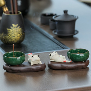 Brûleur d'encens Zen en céramique artisanal, style chinois, fait main, pour la cérémonie du thé et l'ornement de table. - Product Image 2