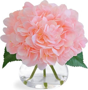 Set di Fiori Artificiali in Seta Stile Ortensia in Bottiglia di Vetro - Realizzati a Mano, Pronti per la Spedizione, Fioriture Altamente Realistiche per San Valentino - Product Image 3