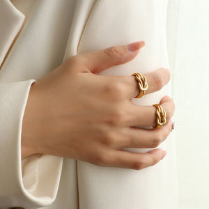 Кольцо из нержавеющей стали с 18-каратным золотым покрытием, персонализированное, с двойным узлом любви, для женщин - Product Image 5