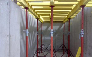 Échafaudages réglables de conception moderne de 3 m à 5 m, étais en acier, poussée-tirage et galvanisés-peints pour les supports de <span class=keywords><strong>plancher</strong></span> de construction - Product Image 4