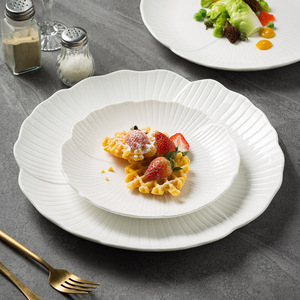 Assiettes à dîner en céramique en forme de fleur, plats pour steak, pâtes, spaghetti, fruits, desserts sucrés, plateaux de service, vaisselle de restaurant - Product Image 6
