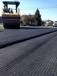 Cường độ cao Bazan/<span class=keywords><strong>Polyester</strong></span> sợi thủy tinh geogrids với 50kn/M độ bền kéo Bảo hành 2 năm cho các dự án vỉa hè - Product Image 4