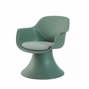 北欧设计餐厅家具室内装饰织物塑料扶手椅餐厅靠背舒适休闲椅带坐垫