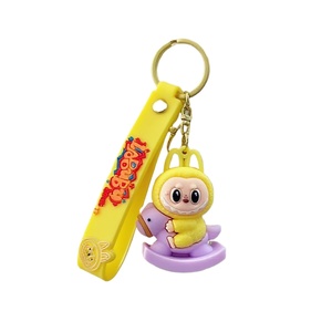 Vente en gros – Nouveaux porte-clés en caoutchouc créatifs et mignons, design tendance 2026, en silicone, pour promotion, meilleur <span class=keywords><strong>prix</strong></span>, haute qualité - Product Image 6