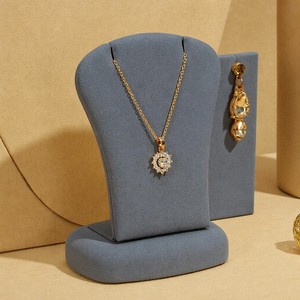 Plateau de présentation de bijoux en velours bleu personnalisé WEIMEI avec supports pour colliers, boucles d'oreilles, bagues et bracelets - Product Image 3