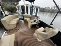 Nouvelle Tendance Bateau Ponton Diesel à Coque en Aluminium de 22 pieds pour Pêche Sportive à Grande Vitesse avec Écran Tactile et Commande de Croisière Soudée