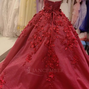 Vestido de Quinceañera Lsany221 Borgoña con Encaje, Apliques de Cristal y Flores 3D, Vestido de Gala con Cola Capilla, Hecho a Medida - Product Image 6