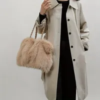 Nouveau sac à main en peluche de grande capacité pour l'automne et l'hiver, doux, en fausse fourrure de renard, luxueux et élégant, pour la Saint-Valentin, les vacances, un cadeau d'anniversaire