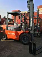 Harga Pabrik Merek HELI CPCD50 Mesin Logistik Forklift Diesel 5 Ton Bertenaga Tinggi dengan Tinggi Angkat 5m