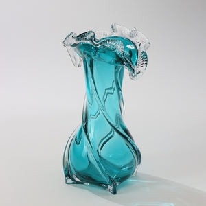 शादी की सजावट के लिए कस्टम रंगीन उच्च गुणवत्ता वाले क्रिएटिव डेस्कटॉप ग्लास बड फूलदान, हस्तनिर्मित ग्लास फूलदान - Product Image 3