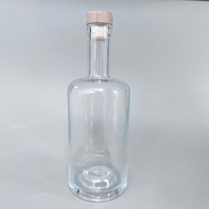Bouteille en verre ronde vide à long cou Vodka Brandy Whisky Rhum <span class=keywords><strong>Gin</strong></span> Spirits Bouteille avec liège 700ml - Product Image 1