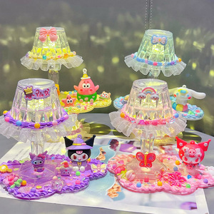 Kit de bricolage créatif pour enfants de 4 à 6 ans : Lampe décorative en carton et plastique avec colle créative, jouet fait main pour filles - Product Image 1