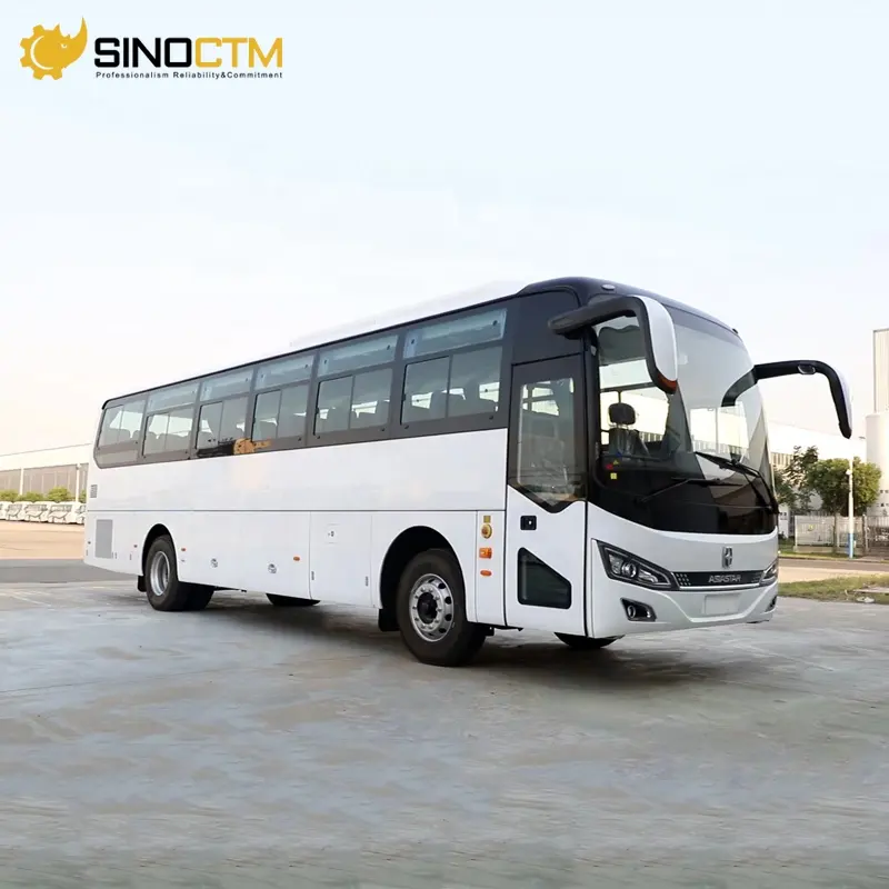 Travel Coach Bus 45 Seats Configuration Extrapolated Emergency Window 375HP Diesel Bus