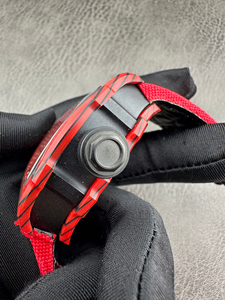Reloj Automático de Lujo con Esqueleto Rojo para Hombre, Reloj de Pulsera Deportivo Mecánico Tonneau - Product Image 4
