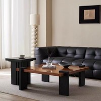 Table basse carrée moderne avec pieds en bois noir et plateau en bois grainé pour salon, appartement, hôtel et chambre à coucher