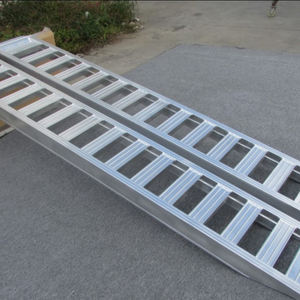 Échelles et rampes <span class=keywords><strong>de</strong></span> <span class=keywords><strong>seuil</strong></span> <span class=keywords><strong>de</strong></span> <span class=keywords><strong>chargement</strong></span> d'excavatrice en aluminium résistant rampes <span class=keywords><strong>de</strong></span> remorque <span class=keywords><strong>de</strong></span> camion d'accès facile pour la rampe <span class=keywords><strong>de</strong></span> moissonneuse - Product Image 5