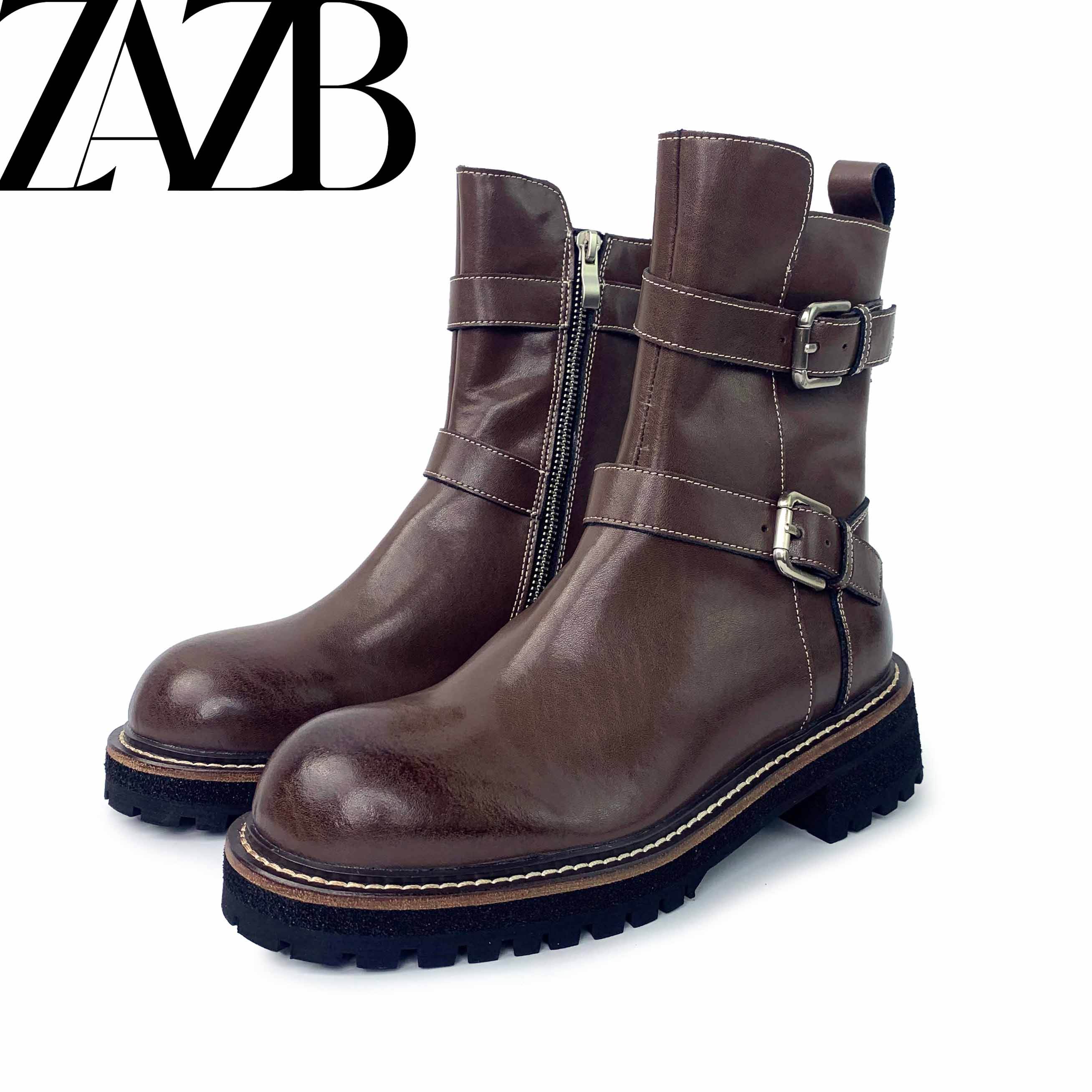 สีน้ำตาล