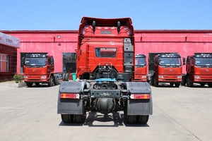 Tracteur routier FAW J6P 4x2 400 CV Euro 5, semi-<span class=keywords><strong>remorque</strong></span> légère pour transport de conteneurs sur autoroute - Product Image 2