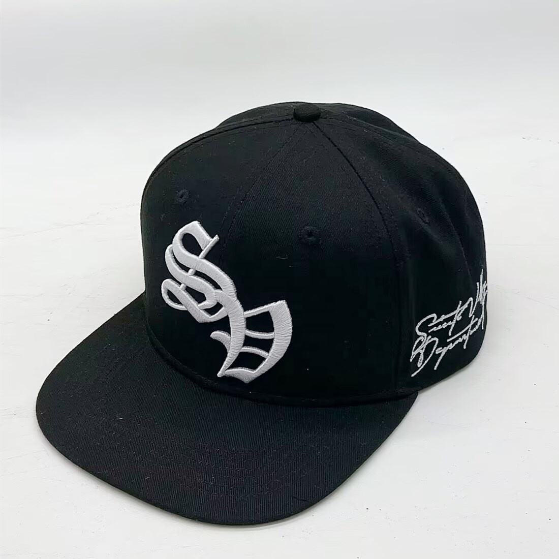 Wholesale High Quality Black Vintage Fitted Hats with Custom Logo