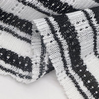 Tissu de vêtement en maille jacquard 100 % polyester 200 GSM pour la confection de robes