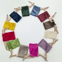 Pochette en velours Lisle vert foncé avec cordon de serrage et estampage doré, sac en velours à cordon pour bijoux et cadeaux, sac de rangement