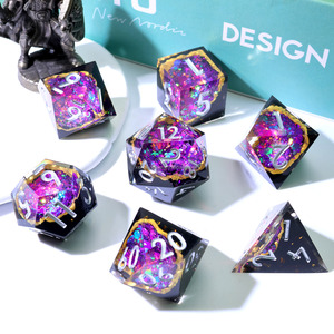 Mysterieuze Paarse Geode Hars Dnd Dobbelstenen Set, Artisanale Veelvlakkige Rpg Dobbelstenen Voor Kerkers En Draken Board Rollenspel Games-G1 - Product Image 3
