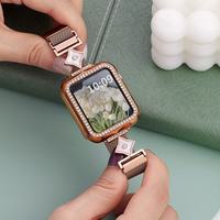 Bracelet en maille milanaise métallique de luxe pour Apple Watch Series 11 10 9 8 SE et bracelet de remplacement magnétique pour montre de 14 mm