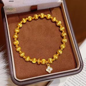แหล่งสตรีมสด: สร้อยข้อมือลายใบโคลเวอร์สี่แฉกแบบดั้งเดิมสำหรับผู้หญิง ประดับด้วยลูกปัดตาแมวสุดหรูและดูมีระดับ - Product Image 2