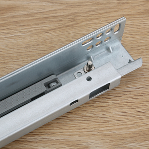 JUXIN precio al por mayor personalizado cierre suave resistente silencioso oculto guía de hierro cocina Undermount cajón diapositivas rieles <span class=keywords><strong>para</strong></span> gabinete - Product Image 5