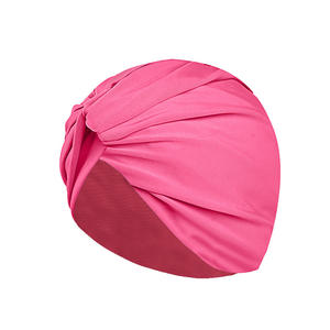 Bonnet de bain pour femme, couleur unie, protection des oreilles, polyester, taille adulte, design plissé torsadé - Product Image 1