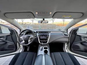 รถยนต์มือสอง ปี <span class=keywords><strong>2020</strong></span> นิสสัน มูราโน่ 2.5 ลิตร เอสยูวี เกียร์อัตโนมัติ ขับเคลื่อนล้อหน้า รุ่น Elite Edition ยูโร 6 ไฟเดย์ไลท์ LED ไมล์น้อย เอกสารครบถ้วน ภายในกว้างขวาง - Product Image 6